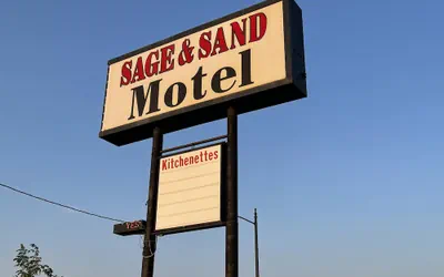 Photo 3 - Sage & Sand Motel