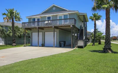 Photo 3 - Accompanied By The Sea by Ryson Vacation Rentals
