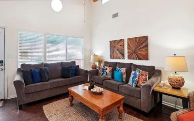 Photo 3 - Bermuda Bungalow by Ryson Vacation Rentals