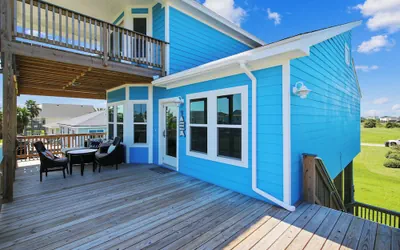 Photo 2 - Blue Dolphin by Ryson Vacation Rentals