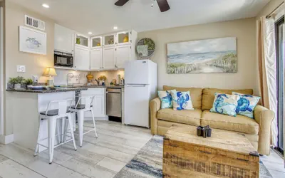 Photo 4 - Beach Days by Ryson Vacation Rentals