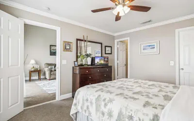 Photo 2 - The Regal Seagull by Ryson Vacation Rentals