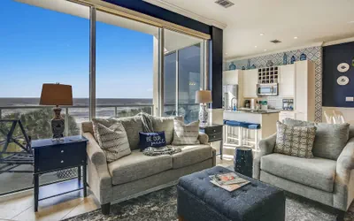 Photo 2 - Blue Haven by Ryson Vacation Rentals