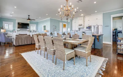 Photo 3 - Seaside Sanctuary by Ryson Vacation Rentals