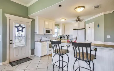 Photo 5 - Too Pool for School by Ryson Vacation Rentals