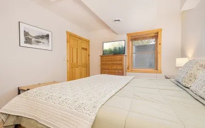 Photo 5 - Grand Chestnut Lodge by Taylor Made Deep Creek