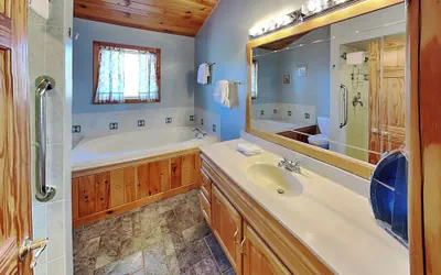 Photo 4 - Sunkissed Lodge by Taylor Made Deep Creek