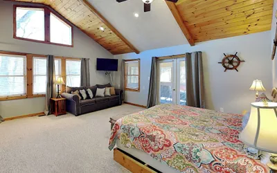 Photo 2 - Sunkissed Lodge by Taylor Made Deep Creek