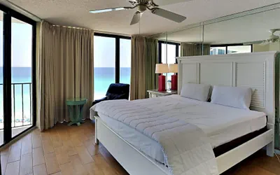 Photo 5 - Edgewater Beach & Golf Resort V by Resort Collection