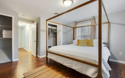 Photo 3 - Hillyer Manner - Comfy Townhouse In Great Location! 3 Bedroom Townhouse by Redawning