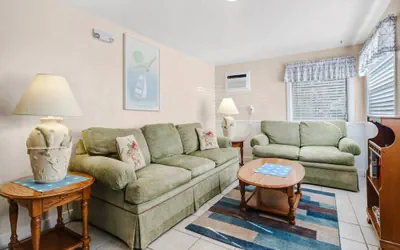 Photo 4 - 1321 Santos Rd 102