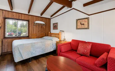 Photo 2 - OLDE MILL INN OF CLARKSTON