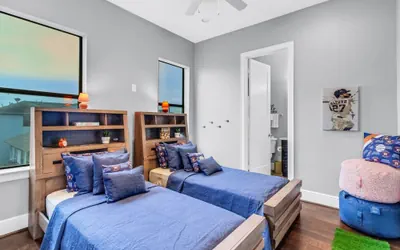 Photo 5 - Modern, Houston Inspired House W/ Best Views Of Downtown! - Less Than 1 Mile To Eado/midtown Bars 3 Bedroom Home by Redawning