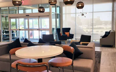 Photo 4 - La Quinta Inn & Suites By Wyndham Pflugerville