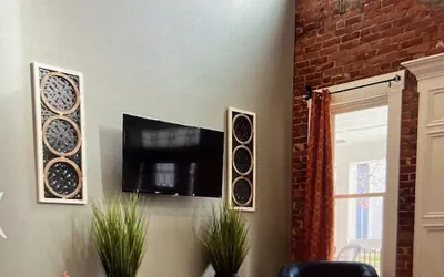 Photo 3 - Brickhouse Loft Boutique Hotel