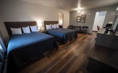 Photo 5 - Clover Creek Inn