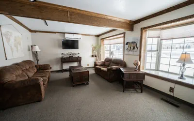 Photo 3 - Clover Creek Inn
