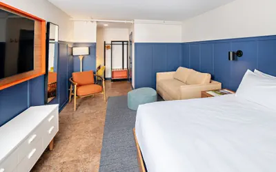 Photo 3 - Bardstown Motor Lodge
