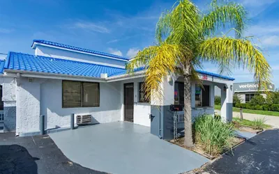 Photo 2 - Howard Johnson by Wyndham Sebring