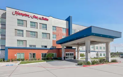 Photo 2 - Hampton Inn & Suites Port Lavaca