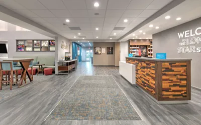 Photo 4 - Hampton Inn & Suites Port Lavaca