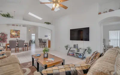 Photo 2 - Beautiful Family Vacation Home With Private Pool. Close To Disney! 5 Bedroom Home by Redawning