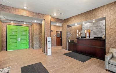 Photo 3 - Cobblestone Hotel & Suites - De Pere/Green Bay
