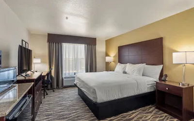 Photo 5 - Cobblestone Hotel & Suites - De Pere/Green Bay