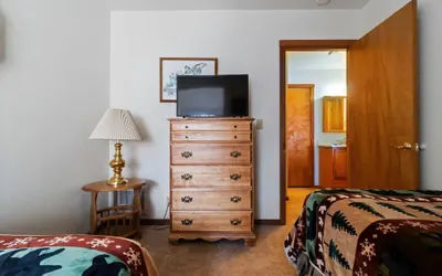 Photo 5 - Cozy, Well Furnished Condo! - Tamarack #12 by Bear Valley Vacation Rentals