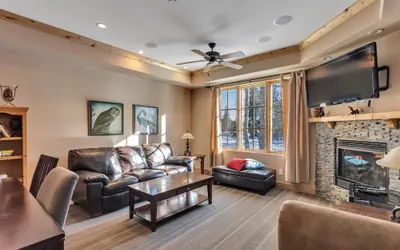 Photo 2 - Luxurious Condo Sleeps 6! - Silver Mtn #208 by Bear Valley Vacation Rentals