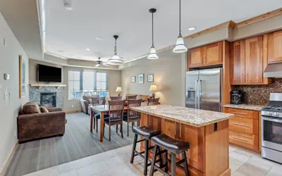 Photo 2 - Winter Or Summer - Vacation Time Is Golden At Silver Mountain Condo 202 2 Bedroom Condo by Redawning