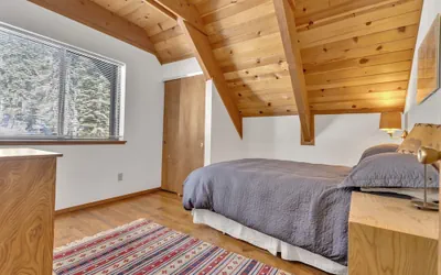 Photo 3 - Overlooking Beautiful Bear Lake VH#318 by Bear Valley Vacation Rentals