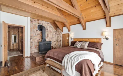 Photo 4 - Overlooking Beautiful Bear Lake VH#318 by Bear Valley Vacation Rentals