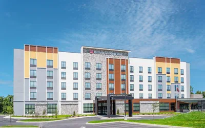 Photo 2 - Hilton Garden Inn Jeffersonville Louisville North