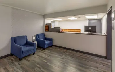 Photo 3 - Baymont by Wyndham Laredo