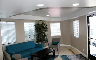 Photo 3 - Rancho San Diego Inn & Suites