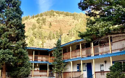 Bellamys Ski Haus
