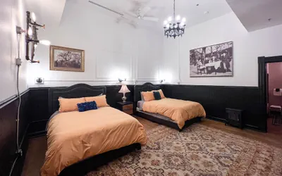 Photo 4 - The Oliver Inn | Duluth Hotel Near Canal Park