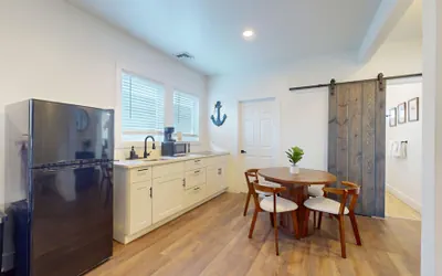 Photo 5 - The Beach House