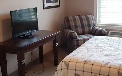 Photo 2 - Unit 316 1 Bdrm/ 1 Bath Condo 1 Bedroom Condo by RedAwning
