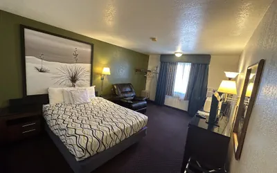 Photo 2 - Simple Rewards Inn