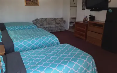 Photo 5 - Coratel Inn & Suites by Jasper Hutchinson