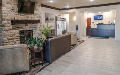 Photo 3 - Cobblestone Hotel & Suites - Lamar