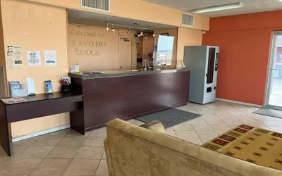 Photo 5 - Travelerslodge Motel