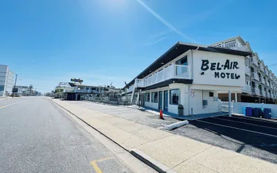 Bel Air Motel