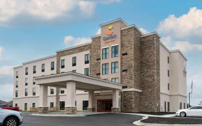 Photo 2 - Comfort Suites Paducah Mall Area