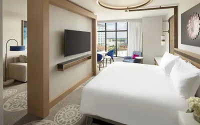 Photo 5 - Loews Coral Gables Hotel