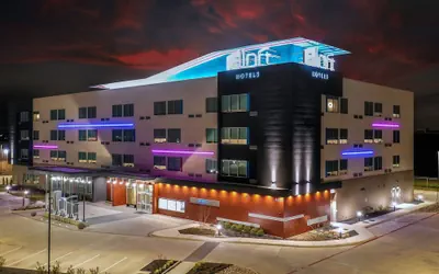 Photo 2 - Aloft by Marriott Dallas Arlington South