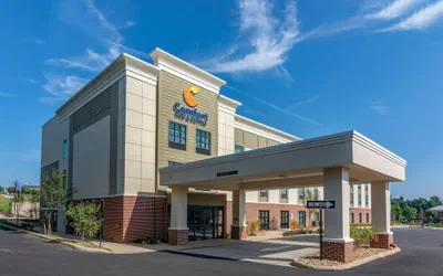 Photo 2 - Comfort Inn & Suites Charlottesville Hollymead Town Center