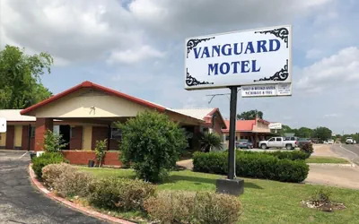 Photo 2 - Vanguard Motel
